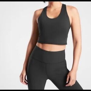 Athleta ultimate crop d-dd nwt black